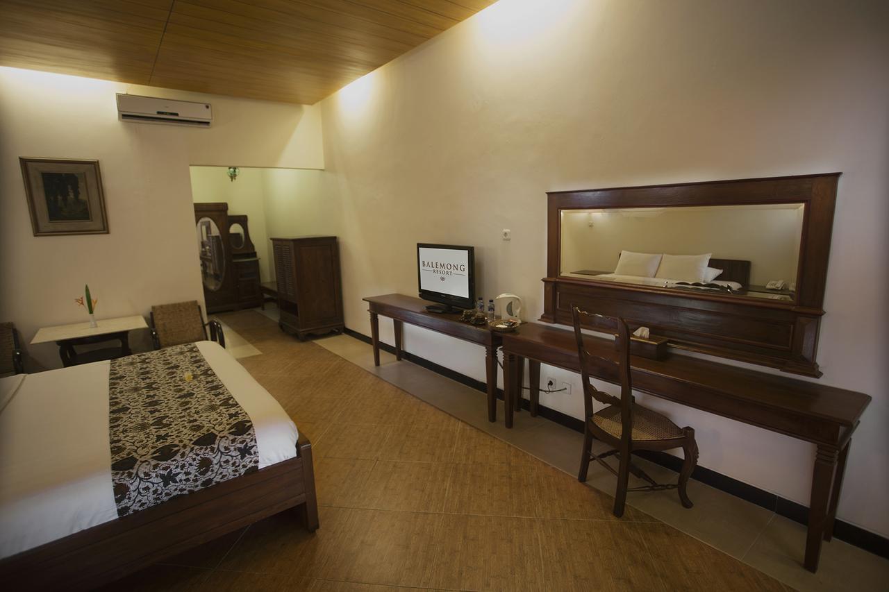 Hotel Melva Balemong Semarang Exterior foto