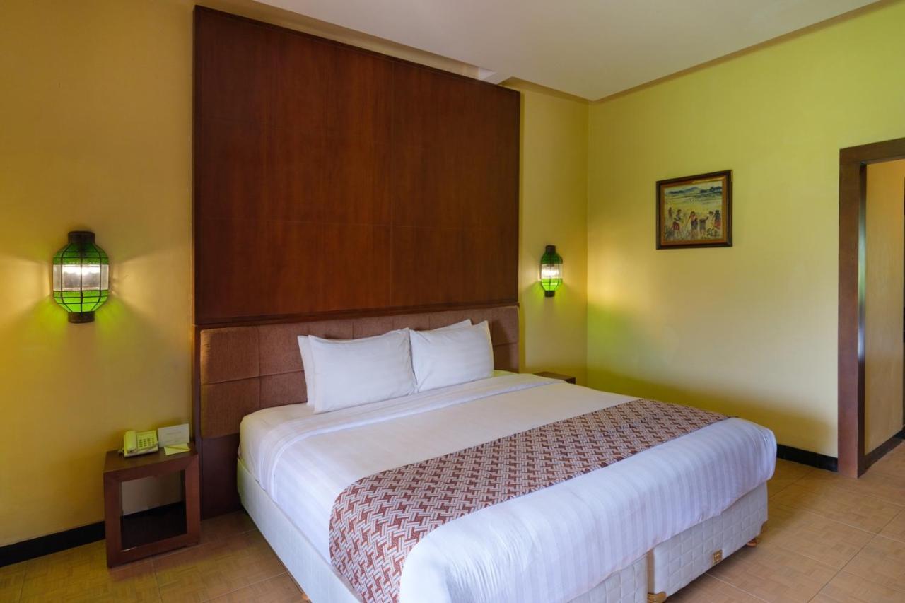Hotel Melva Balemong Semarang Exterior foto